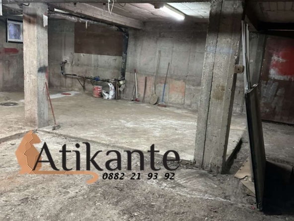 Дава се под наем Склад в София, Гео Милев - 150 кв.м за 306 € - Снимка #1