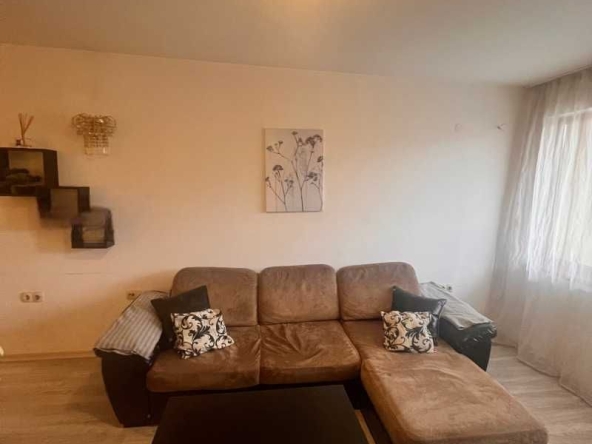 Дава се под наем Двустаен апартамент в София, Зона Б-5 - 75 кв.м за 561 € - Снимка #1