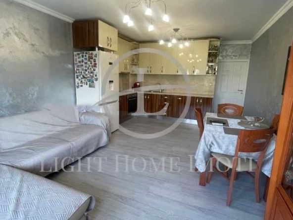 Тристаен апартамент в Пловдив, Кючук Париж - 101 кв.м за 1030 €/кв.м - Снимка #1