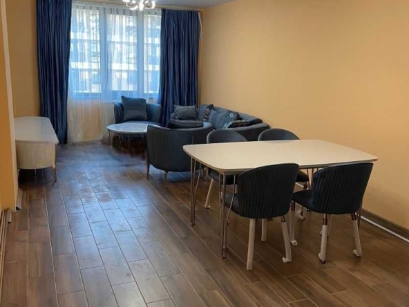 Дава се под наем Тристаен апартамент в София, Лагера - 100 кв.м за 816 € - Снимка #1