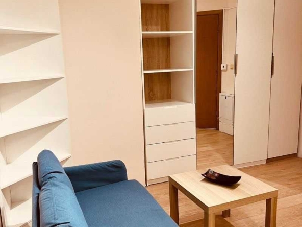 Дава се под наем Двустаен апартамент в София, Център - 53 кв.м за 528.36 € - Снимка #1