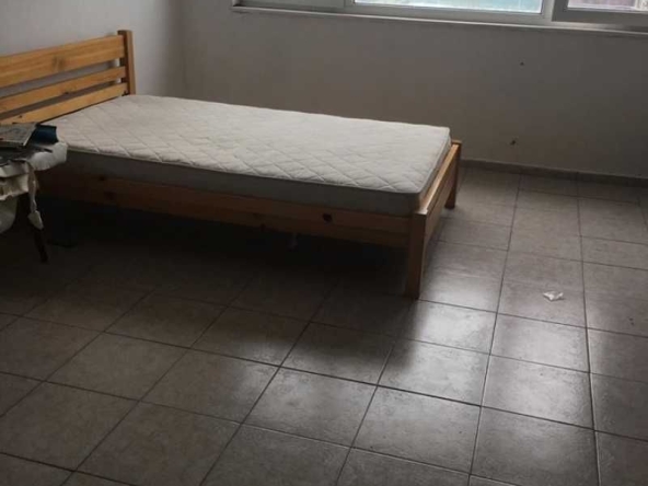 Дава се под наем Едностаен апартамент в София, Надежда 3 - 33 кв.м за 298.86 € - Снимка #1