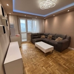 Дава се под наем Тристаен апартамент в София, Обеля 2 - 95 кв.м за 797.64 € - Снимка #1