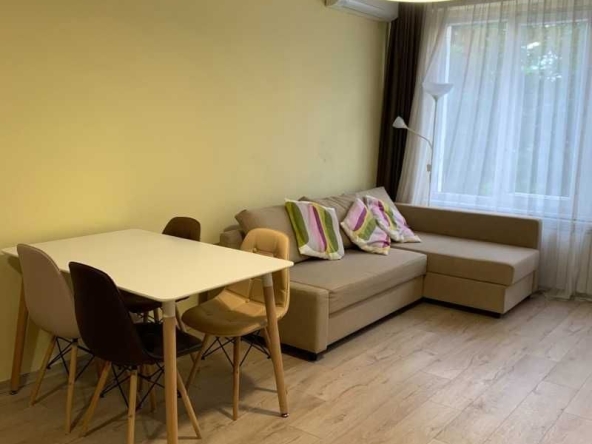 Дава се под наем Тристаен апартамент в София, Мусагеница - 60 кв.м за 612 € - Снимка #1