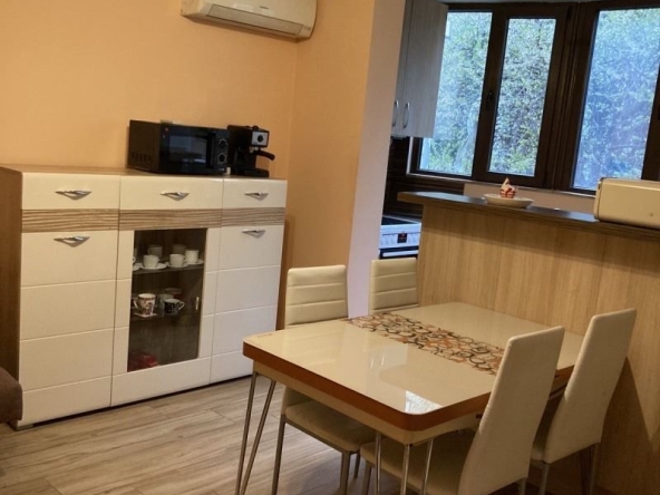 Дава се под наем Двустаен апартамент в София, Полигона - 56 кв.м за 487.56 € - Снимка #1