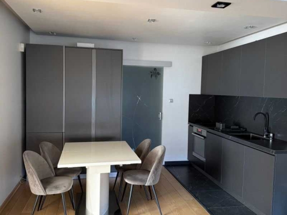 Дава се под наем Тристаен апартамент в София, Левски - 85 кв.м за 797.64 € - Снимка #1