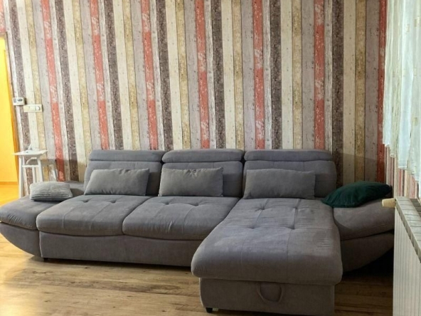 Дава се под наем Тристаен апартамент в София, Манастирски ливади - 86 кв.м за 697.17 € - Снимка #1