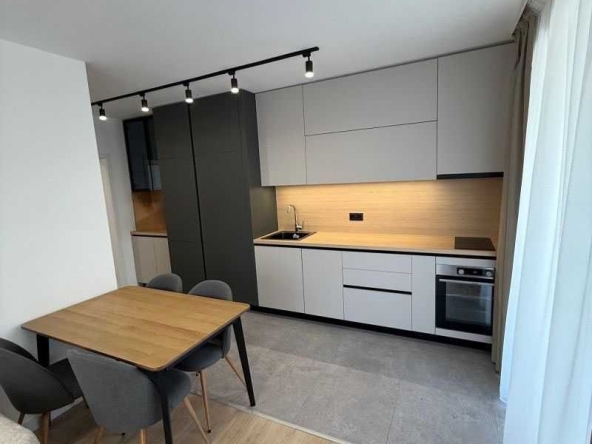 Дава се под наем Тристаен апартамент в София, Овча купел - 90 кв.м за 797.64 € - Снимка #1