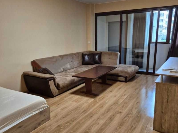 Дава се под наем Двустаен апартамент в София, Обеля 1 - 60 кв.м за 448.8 € - Снимка #1