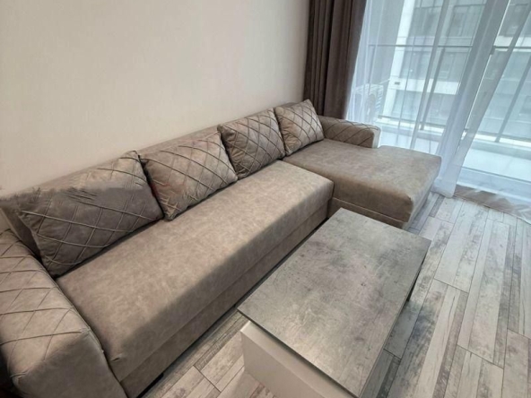 Дава се под наем Двустаен апартамент в София, Банишора - 67 кв.м за 747.66 € - Снимка #1