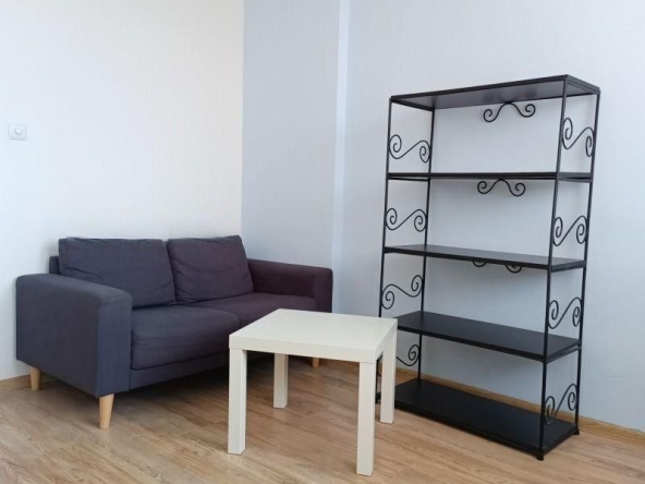 Дава се под наем Двустаен апартамент в София, Люлин 9 - 64 кв.м за 618.12 € - Снимка #1