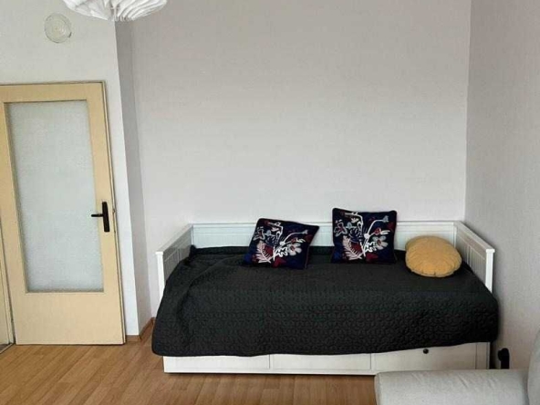 Дава се под наем Едностаен апартамент в София, Младост 3 - 50 кв.м за 500 € - Снимка #1