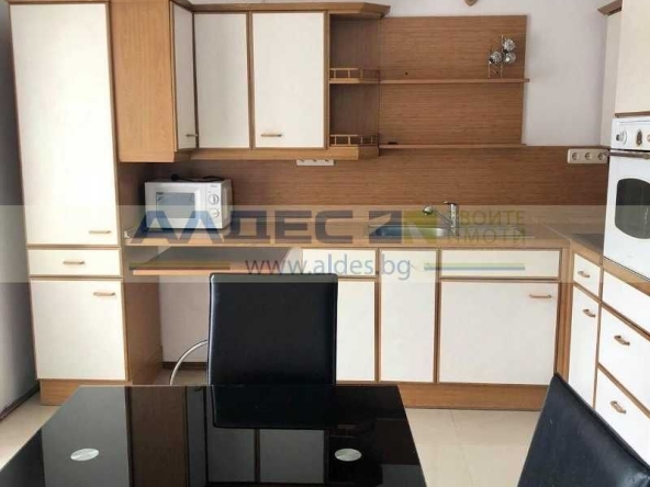 Дава се под наем Тристаен апартамент в София, Банишора - 93 кв.м за 765 € - Снимка #1