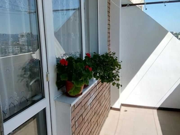 Тристаен апартамент в София, Малинова долина - 95 кв.м за 2022 €/кв.м - Снимка #1