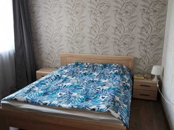 Дава се под наем Двустаен апартамент в София, Люлин 10 - 65 кв.м за 398.82 € - Снимка #1