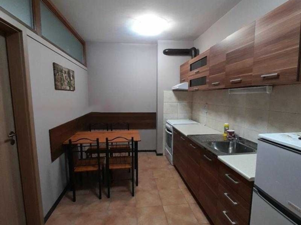 Дава се под наем Двустаен апартамент в София, Хиподрума - 69 кв.м за 448.8 € - Снимка #1