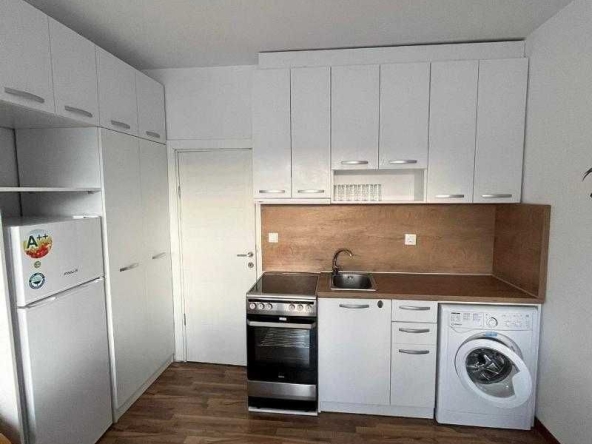 Дава се под наем Едностаен апартамент в София, Павлово - 40 кв.м за 387.6 € - Снимка #1