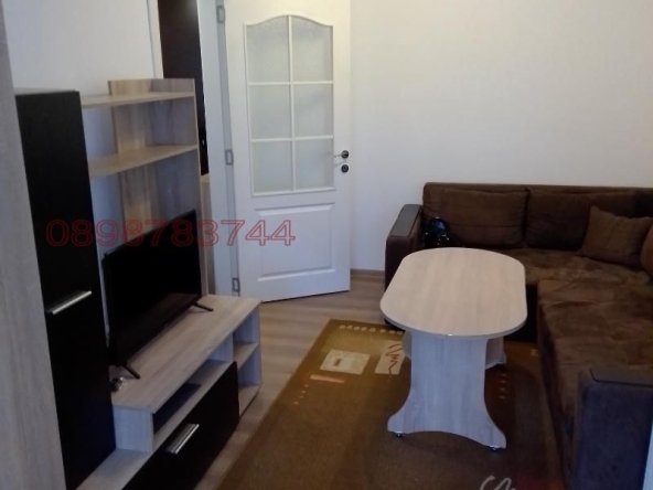 Дава се под наем Двустаен апартамент в Стара Загора, Казански - изток - 60 кв.м за 306 € - Снимка #1