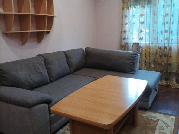 Дава се под наем Двустаен апартамент в София, Център - 60 кв.м за 611.49 € - Снимка #1