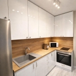 Дава се под наем Тристаен апартамент в Пловдив, Център - 90 кв.м за 777.75 € - Снимка #1