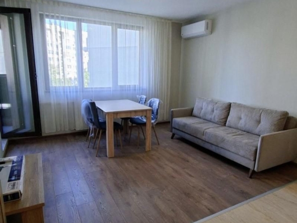 Дава се под наем Тристаен апартамент в София, Разсадника - 100 кв.м за 869 € - Снимка #1