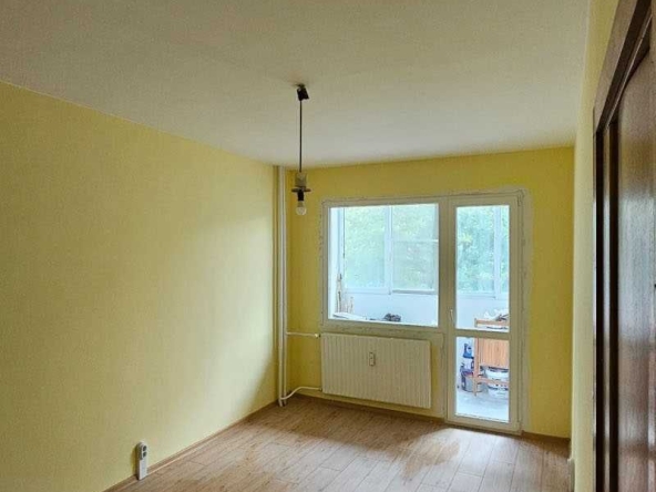 Тристаен апартамент в София, Дружба 2 - 86 кв.м за 1305 €/кв.м - Снимка #1