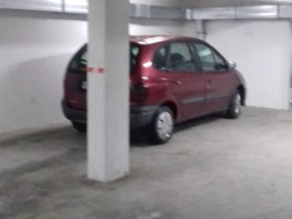 Дава се под наем Гараж / Паркомясто в Варна, Общината - 15 кв.м за 94.35 € - Снимка #1