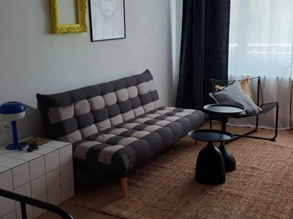 Дава се под наем Двустаен апартамент в София, Център - 54 кв.м за 720 € - Снимка #1