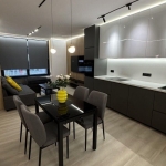 Дава се под наем Четиристаен апартамент в София, Център - 130 кв.м за 1400 € - Снимка #1