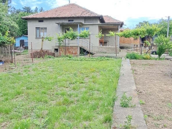 Къща в с. Милковица, Област Плевен - 120 кв.м за 417 €/кв.м - Снимка #1