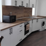 Дава се под наем Едностаен апартамент в Бургас, Сарафово - 37 кв.м за 280.5 € - Снимка #1