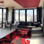 Дава се под наем Двустаен апартамент в Бургас, Център - 80 кв.м за 510 € - Снимка #1