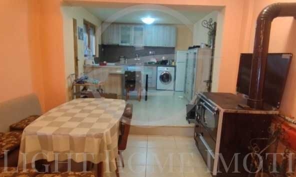 Къща в Перущица - 75 кв.м за 1006 €/кв.м - Снимка #1