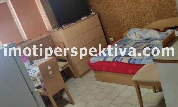 Тристаен апартамент в Пловдив, Център - 71 кв.м за 1508 €/кв.м - Снимка #1