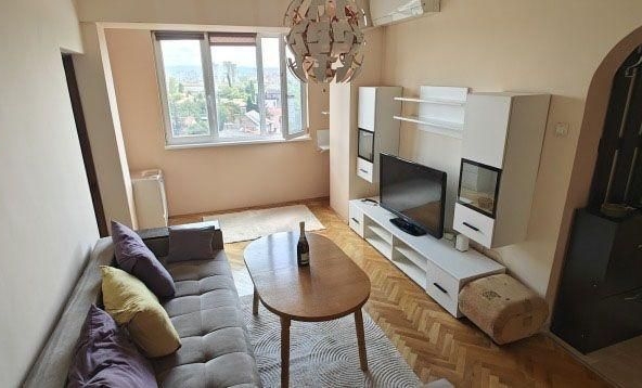 Дава се под наем Двустаен апартамент в София, Сухата река - 50 кв.м за 613 € - Снимка #1