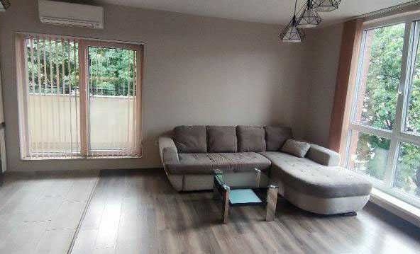 Дава се под наем Тристаен апартамент в София, Банишора - 98 кв.м за 818 € - Снимка #1