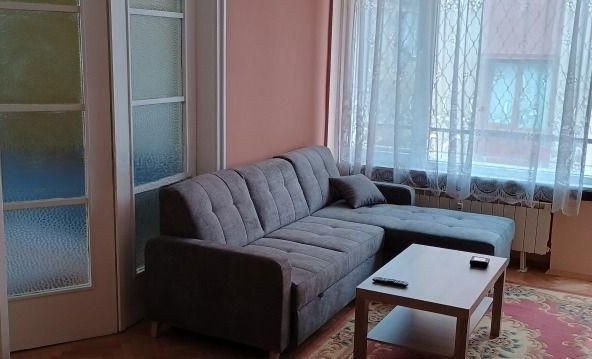 Дава се под наем Двустаен апартамент в София, Център - 65 кв.м за 727.77 € - Снимка #1