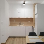 Дава се под наем Двустаен апартамент в Пловдив, Остромила - 65 кв.м за 375 € - Снимка #1