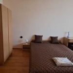 Дава се под наем Двустаен апартамент в София, Надежда 2 - 76 кв.м за 612 € - Снимка #1