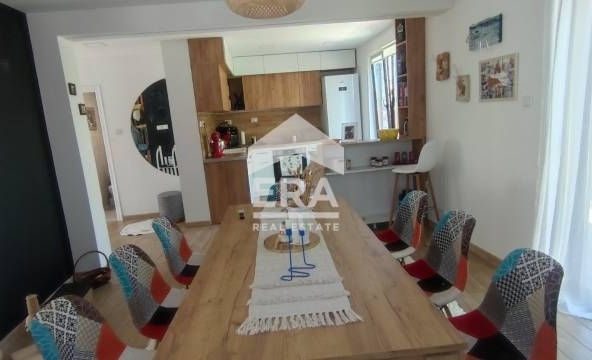 Къща в Хасково, Училищни - 215 кв.м за 871 €/кв.м - Снимка #1