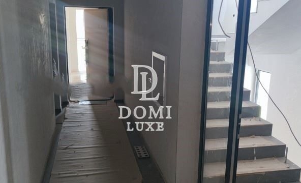 Тристаен апартамент в София, Малинова долина - 94 кв.м за 1453 €/кв.м - Снимка #1
