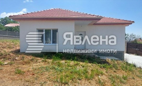 Къща в с. Кошарица, Област Бургас - 115 кв.м за 2087 €/кв.м - Снимка #1