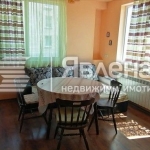 Етаж от къща в Чирпан - 200 кв.м за 563 €/кв.м - Снимка #1