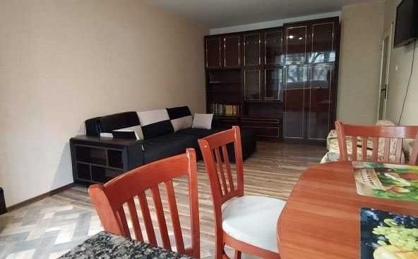Дава се под наем Двустаен апартамент в София, Младост 4 - 45 кв.м за 518.67 € - Снимка #1