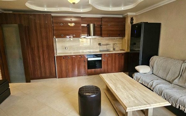 Дава се под наем Двустаен апартамент в Пловдив, Кючук Париж - 65 кв.м за 400 € - Снимка #1