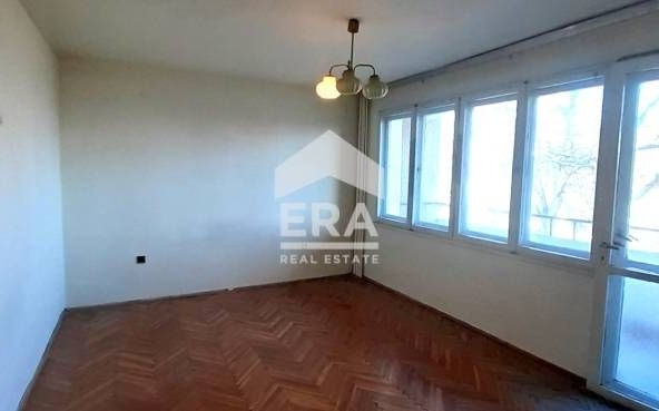 Четиристаен апартамент в Варна, Чайка - 107 кв.м за 1235 €/кв.м - Снимка #1