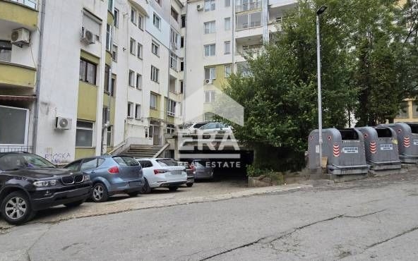 Гараж / Паркомясто в Велико Търново, Колю Фичето - 20 кв.м за 1000 €/кв.м - Снимка #1