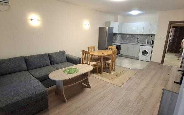 Дава се под наем Двустаен апартамент в Бургас, Възраждане - 70 кв.м за 448.8 € - Снимка #1