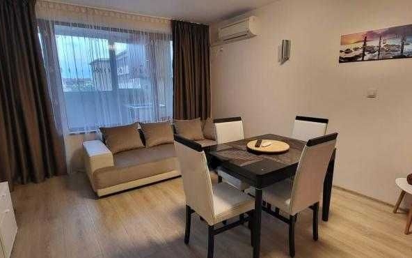 Дава се под наем Двустаен апартамент в Бургас, Лазур - 70 кв.м за 510 € - Снимка #1
