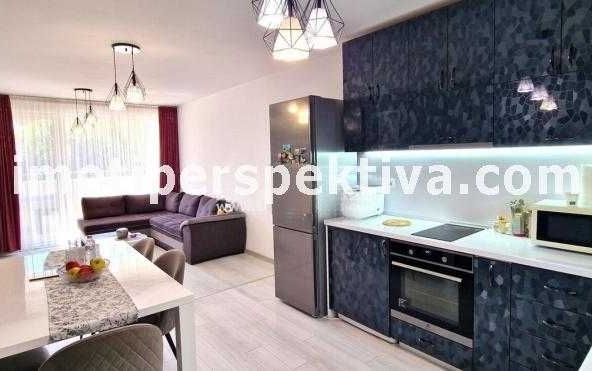 Тристаен апартамент в Пловдив, Христо Смирненски - 97 кв.м за 1784 €/кв.м - Снимка #1